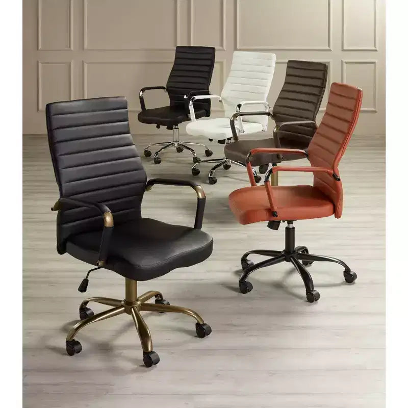 Chaise de bureau réglable en similicuir blanc