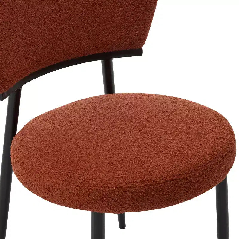 Chaise de salle à manger capitonnée avec pieds en métal