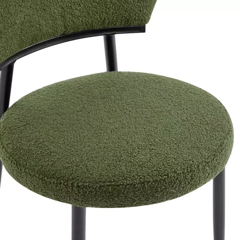Chaise de salle à manger capitonnée avec pieds en métal