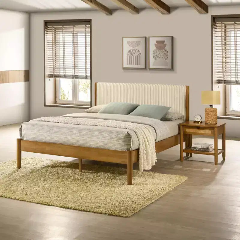 Lit plateforme de chambre en bois d'hévéa avec table de chevet